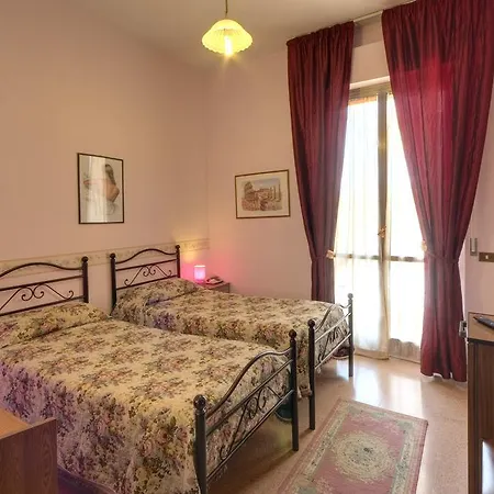 Hotel La Ruota Dei Pavoni 2*