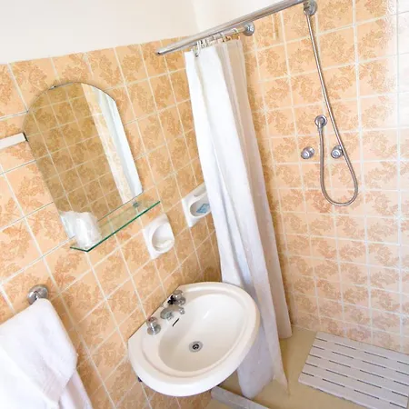 Hotel La Ruota Dei Pavoni