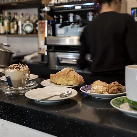 La Ruota Dei Pavoni Hotel 2*